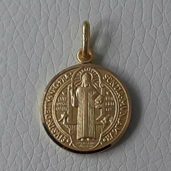 Cross of Saint Benedict Crux Sancti Patris Benedicti Coining Sacred Medal  Round Pendant gr 3,9 Yellow Gold 18k smooth edge Unisex Woman Man