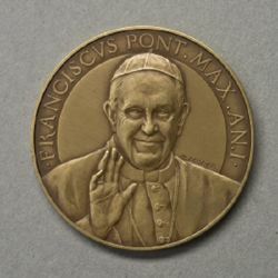 Imagen de medalla oficial del primer año de pontificado del Papa Francisco - BRONCE