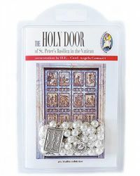 Imagen de The Holy Door of St. Peter's Basilica in the Vatican