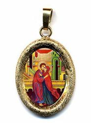 Picture of The embrace of the newlyweds St Anne and St. Joachim Gold plated Silver and Porcelain diamond-cut oval Pendant mm 19x24 (0,75x0,95 inch) Unisex Woman Man