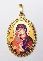 Imagen de Virgen de la Ternura Medalla colgante oval de corona mm 24x30 (0,94x1,18 inch) Plata con baño de oro y Porcelana para Mujer