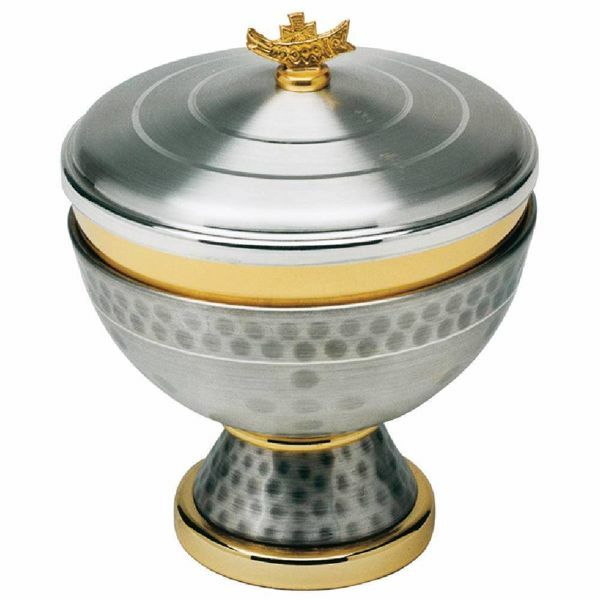 Picture of Liturgical Ciborium H. cm 12/15 (4,7/5,9 inch) hammered finish bicolour brass Catholic Church vessel with lid for Holy Mass