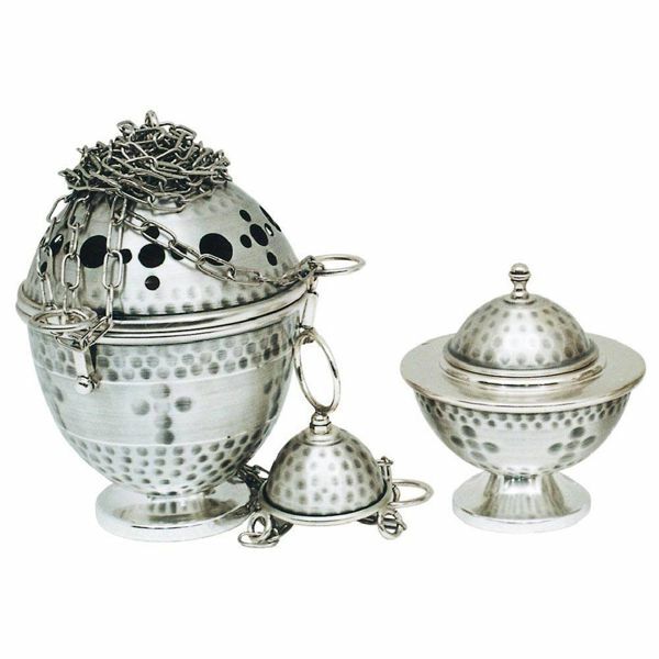 Picture of Thurible and incense Boat 4 chains H. cm 18 (7,1 inch) hammered brass liturgical Censer for Churches