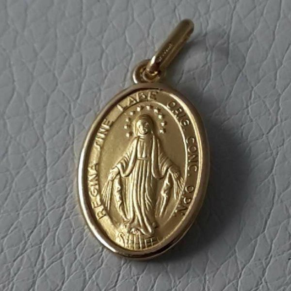 Imagen de Virgen María Nuestra Señora Milagrosa Regina sine labe originali concepta o.p.n. Medalla Colgante oval Acuñación gr 2,2 Oro amarillo 18kt Unisex Mujer Hombre 