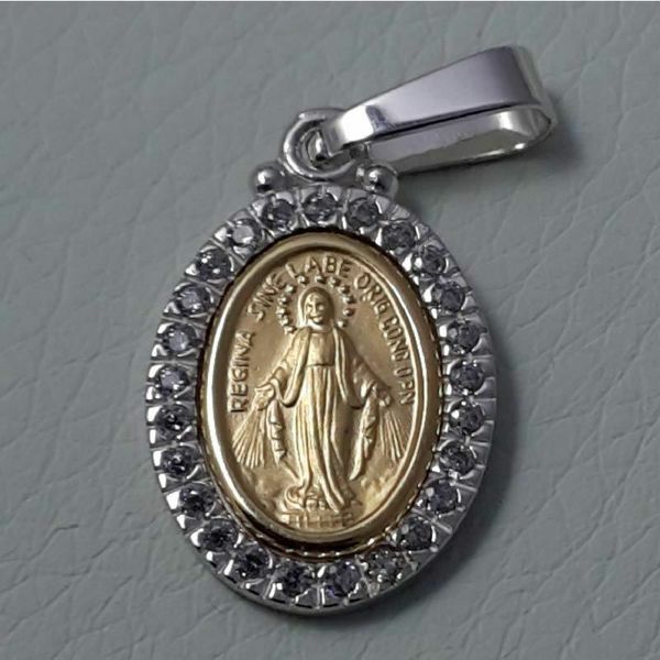 Picture of Miraculous Madonna Our Lady of Graces with Crown and Light Spots Coining Sacred Oval Medal Pendant gr 3 Bicolour yellow white Gold 18k with Zircons