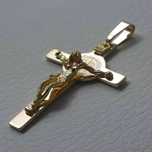 Imagen de Crucifijo con medalla de San Benito Oro amarillo 18 kt gr.5,70 Unisex Mujer Hombre 