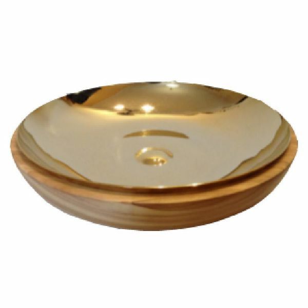 Picture of Liturgical Paten Diam. cm 18 (7,1 inch) smooth Finish in Olive Wood of Assisi