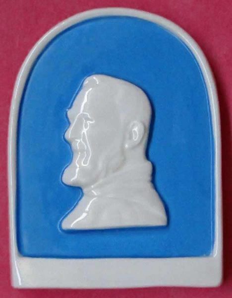 Picture of St. Padre Pio 11 cm (4,3 inch) Deruta glazed ceramic wall panel