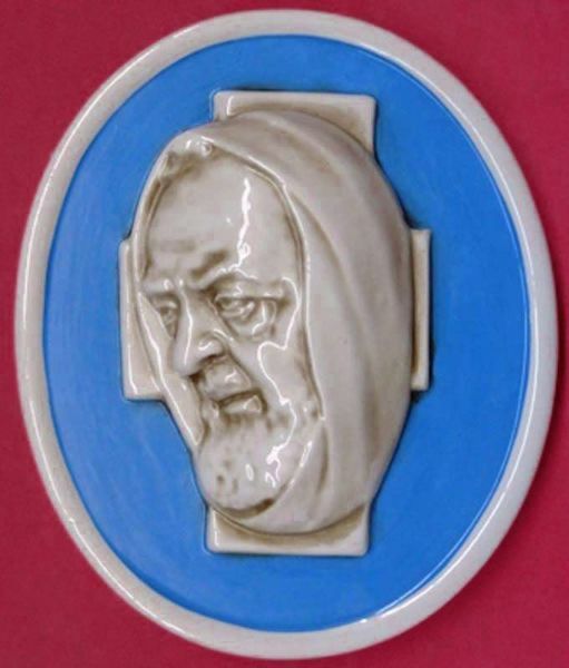 Picture of St. Padre Pio 23x19 cm (9,1x7,5 inch) Della Robbia ceramic wall tondo