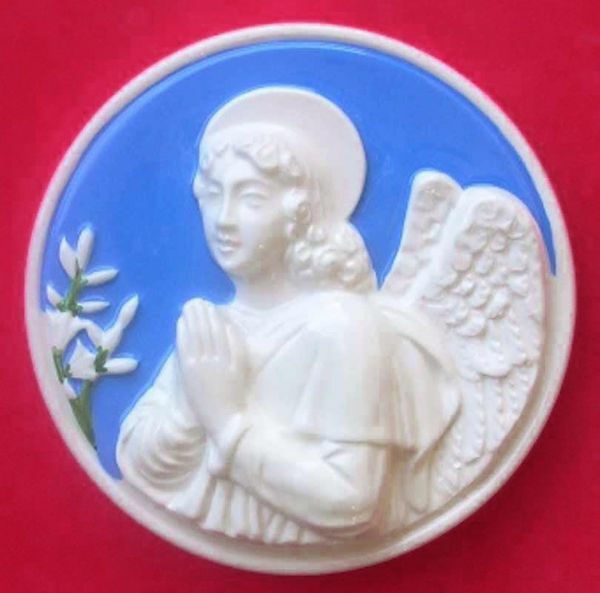 Picture of Annunciation Angel 16 cm (6,3 inch) Della Robbia ceramic wall tondo