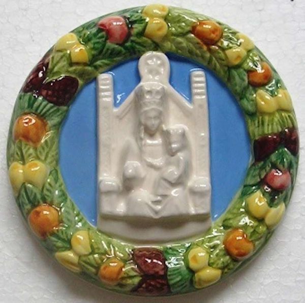 Immagine di Beata Vergine di Barbana Tondo da Muro diam. cm 11 (4,3 in) Bassorilievo Ceramica Robbiana
