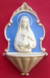 Imagen de Nuestra Señora de Loreto Pila de Agua Bendita cm 20 (7,9 in) Bajorrelieve Cerámica Della Robbia Benditera