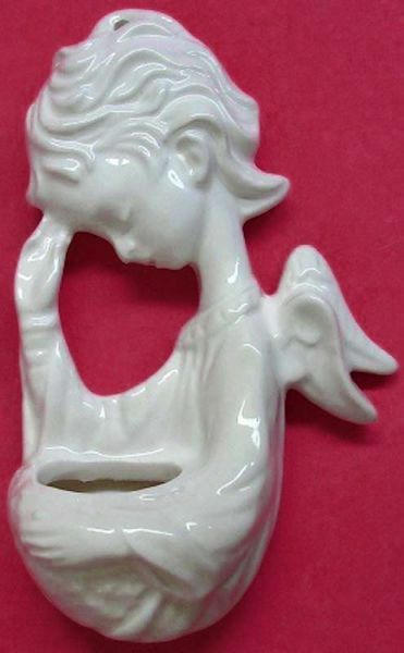 Imagen de Ángel orante Pila Agua Bendita 15 cm cerámica Deruta