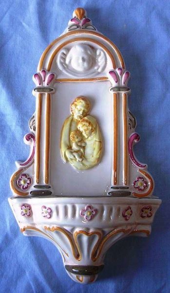 Picture of Holy Family with Angel Baroque  Holy Water Stoup cm 31 (12,2 in) Hand-painted Glazed Ceramic