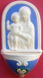 Immagine di Madonna con Bambino Acquasantiera cm 26 (10,2 in) Bassorilievo Ceramica Robbiana
