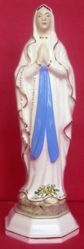 Immagine di Statua Madonna di Lourdes cm 30 (11,8 in) Ceramica invetriata di Deruta dipinta a mano