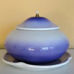 Picture of Liquid Wax Votive Lantern cm 21 (8,3 in) Smooth Round Ceramic Oil Lamp Liturgical Violet
