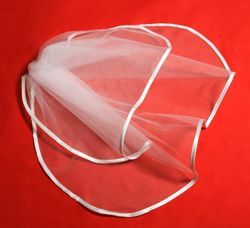 Picture of White Tulle Veil with small comb for First Communion dress