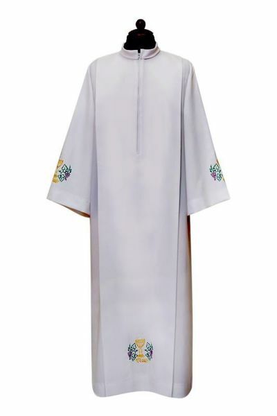 Immagine di Camice sacerdotale piegoni ricamo Calice Uva Spighe misto cotone