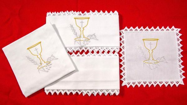 Imagen de Servicio de Altar completo lino blanco bordado Cáliz