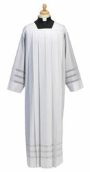 Immagine di Camice liturgico collo quadro piegoni bordo Berenice misto Cotone Tunica sacerdotale Alba Felisi 1911 Bianco