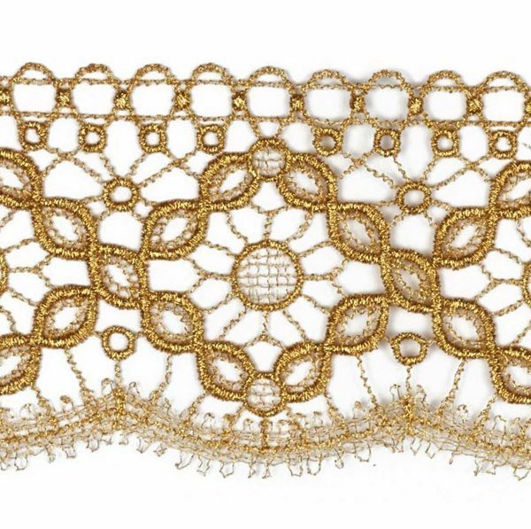 Picture of Gold Quatrefoil Macramè Lace H. 7 cm (2,8 inch) viscose