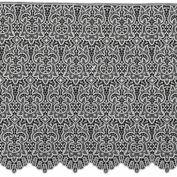 Picture of Fillet Dot Lace macramè H. cm 70 (27,6 inch) Viscose and Polyester White Lacework Edging for liturgical Vestments 