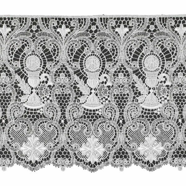 Picture of Macramè Lace Chalice H. cm 35 (13,8 inch) Viscose and Polyester White Lacework Edging for liturgical Vestments 
