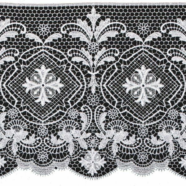 Picture of Lace Floral Cross H. cm 25 (9,8 inch) Viscose and Polyester White Lacework Edging for liturgical Vestments 