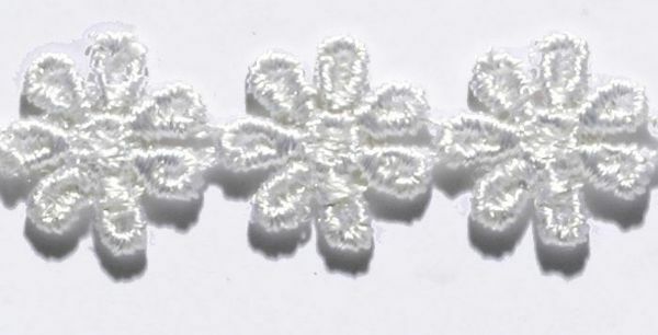 Immagine di Pizzo floreale Margherite fondo di macramè H. 1 cm