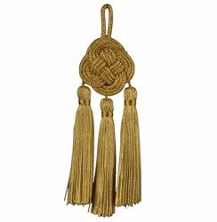 Picture of Tassel with knot 3 small gold Tassels cm 14 (5,5 inch) Metallic thread and Viscose for liturgical Vestments