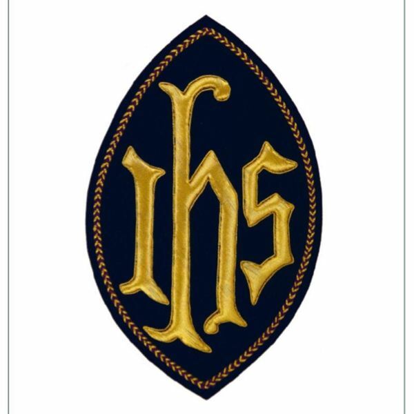 Imagen de Emblema bordado oval decoración símbolo JHS H. cm 23 (9,1 inch) de Poliéster Oro/Morado para Vestiduras litúrgicas