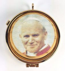 Immagine di Teca eucaristica Viatico Scatola porta Ostie Diam. cm 5 (2,0 inch) Santo Giovanni Paolo II in Ottone dorato e Legno di Ulivo di Assisi