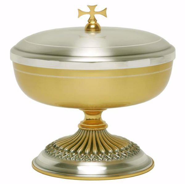 Picture of Low Liturgical Ciborium H. cm 14 (5,5 inch) smooth satin finish decorated base in brass Gold Silver 