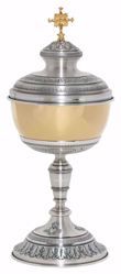Picture of Large Liturgical Ciborium H. cm 35 (13,8 inch) corolla shape with Leaves Sacred Heart in chiseled brass Gold Silver 