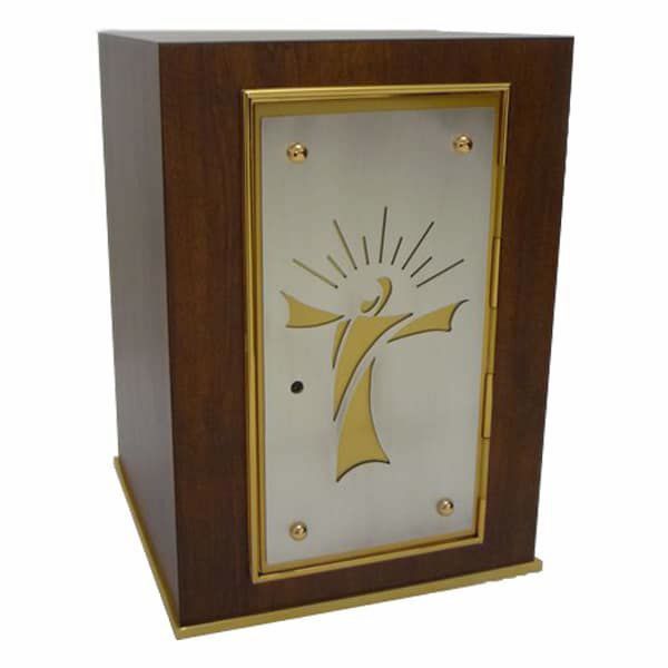 Immagine di Piccolo Tabernacolo moderno in legno 30x30x43 cm Cristo stilizzato
