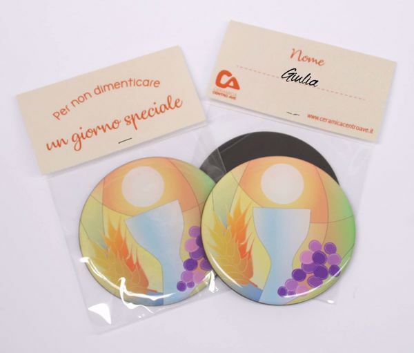Picture of CUSTOMIZABLE First Communion Favors: Magnet 6,5 cm (2,6 inch)