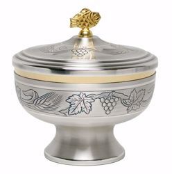 Picture of Liturgical Ciborium H. cm 14,5 (5,7 inch) Ears of Wheat Grapes in chiseled brass Gold Silver 