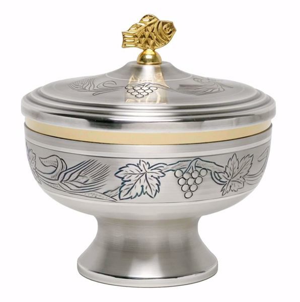 Picture of Liturgical Ciborium H. cm 18,5 (7,3 inch) Ears of Wheat Grapes in chiseled brass Gold Silver 