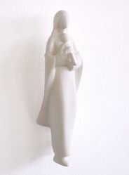 Picture of Madonna with Child on the way out cm 25 (9,8 inch) Wall Sculpture in white refractory clay Ceramica Centro Ave Loppiano