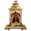 Immagine di Capanna Lanterna con luce Presepe Ulrich 12 cm legno fatta a mano