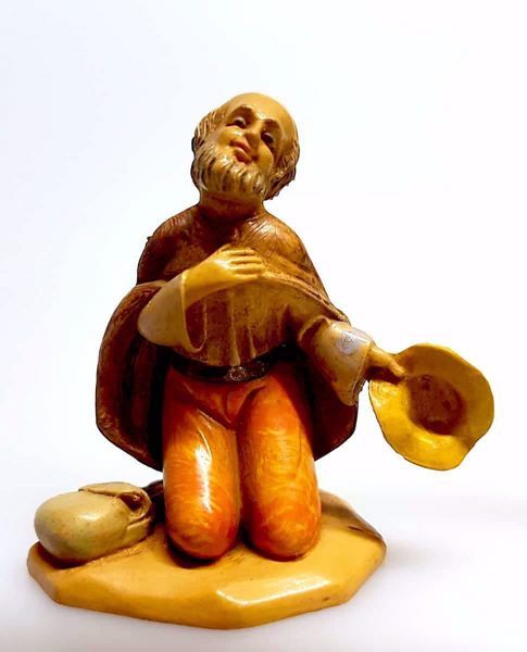 Picture of Shepherd begging for Alms cm 6 (2,4 inch) Pellegrini Nativity Scene small size Statue Wood Stained plastic PVC traditional Arabic indoor outdoor use 
