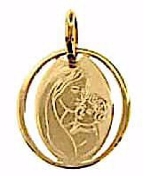 AP26-108 Madonna and child pendant and chain