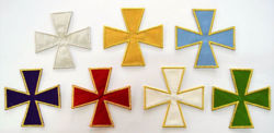 Imagen de Aplicación bordada Cruz Griega Pequeña cm 8x8 (3,1x3,1 inch) en Tejjido de Raso Oro Plata Marfil Rojo Verde Morado Azul Chorus Emblema Decoración para Vestiduras litúrgicas