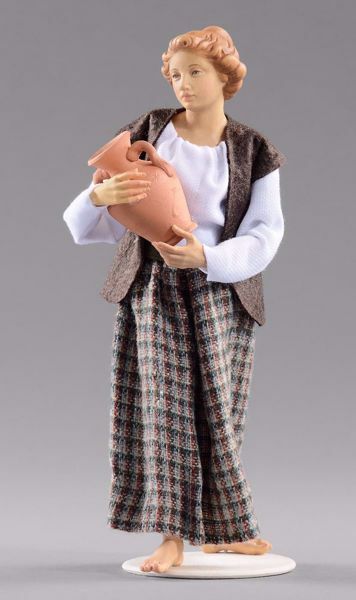 Imagen de Mujer con jarra cm 12 (4,7 inch) Pesebre vestido Hannah Alpin estatua en madera Val Gardena trajes de tela