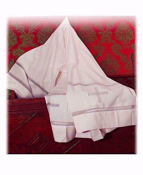 Picture of MADE TO MEASURE Closed collar liturgical Alb with Cross and Lily Gigliuccio embroidery ivory wool-blend fabric