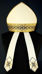 Imagen de Mitria litúrgica Diseño Moderno Galón Bordado Oro Strass Lona Vaticana Blanco
