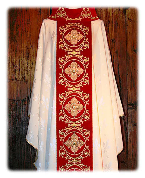 Picture of Chasuble Velvet Orphrey Roll Collar Baroque Embroidery Damascus Lily Ivory Red Green Violet