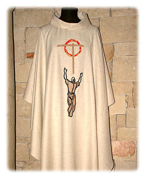 Immagine di Casula ricamo motivo Croce San Francesco Lana Avorio Rosso Verde Viola