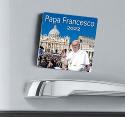 Immagine di Pope Francis Saint Peter's Basilica  2024 magnetic calendar cm 8x8 (3,1x3,1 in)